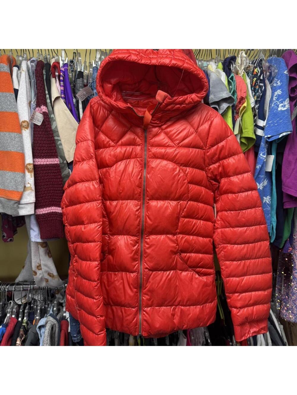 Red lululemon puffer jacket with hood size 8